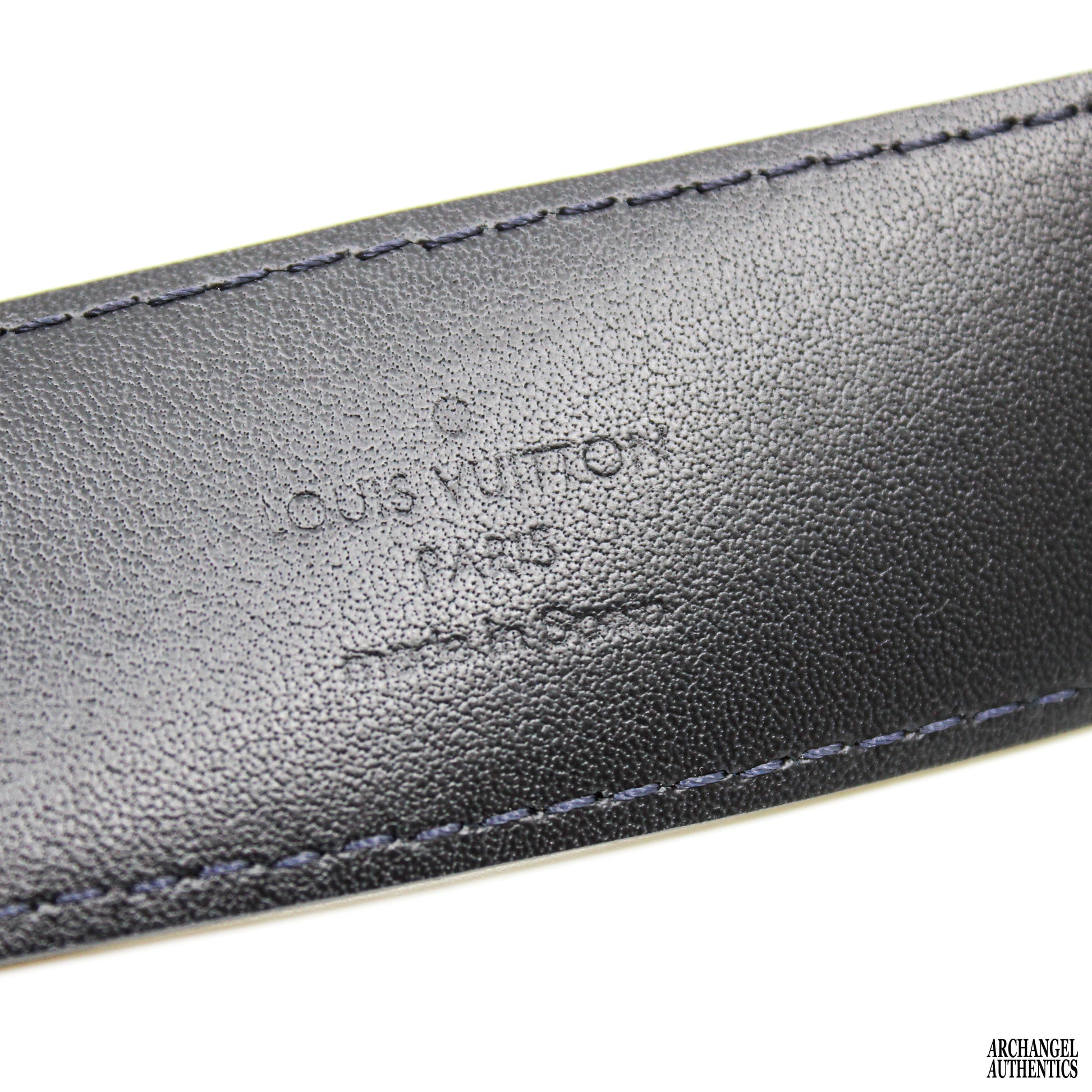 Louis Vuitton M6067 Damier Cobalt Sainteur Pont Neuf Belt –  archangelauthentics