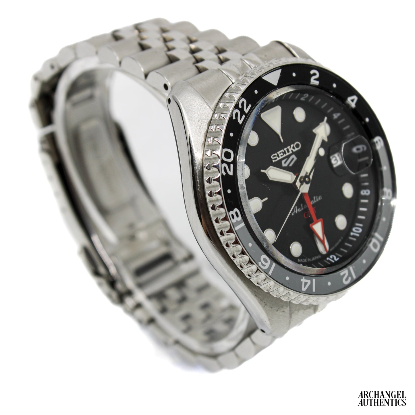 Seiko 5 Sports GMT Grey